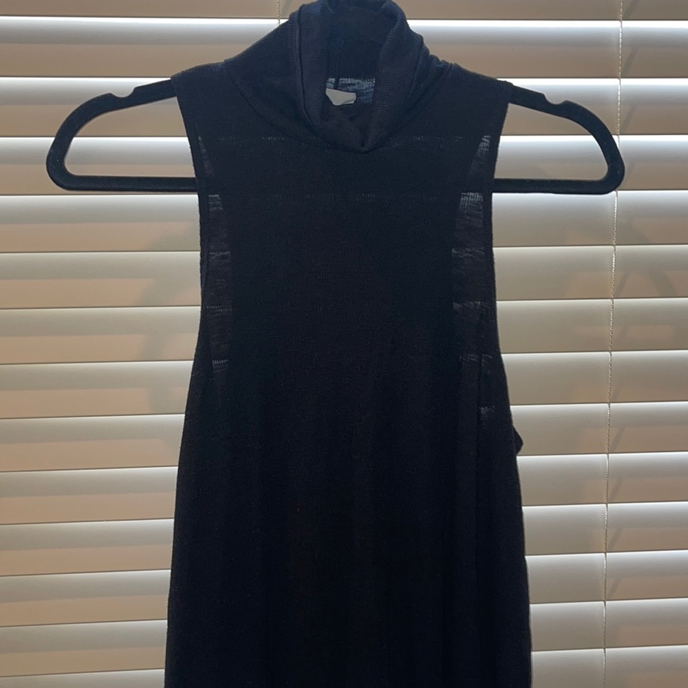 Free People sleeveless turtleneck medium/large